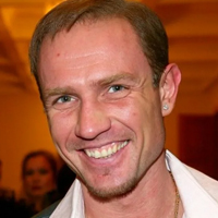Роман Костомаров